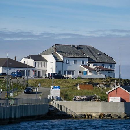 Hotel Fiskarheimen Havly, Røst Esterno foto