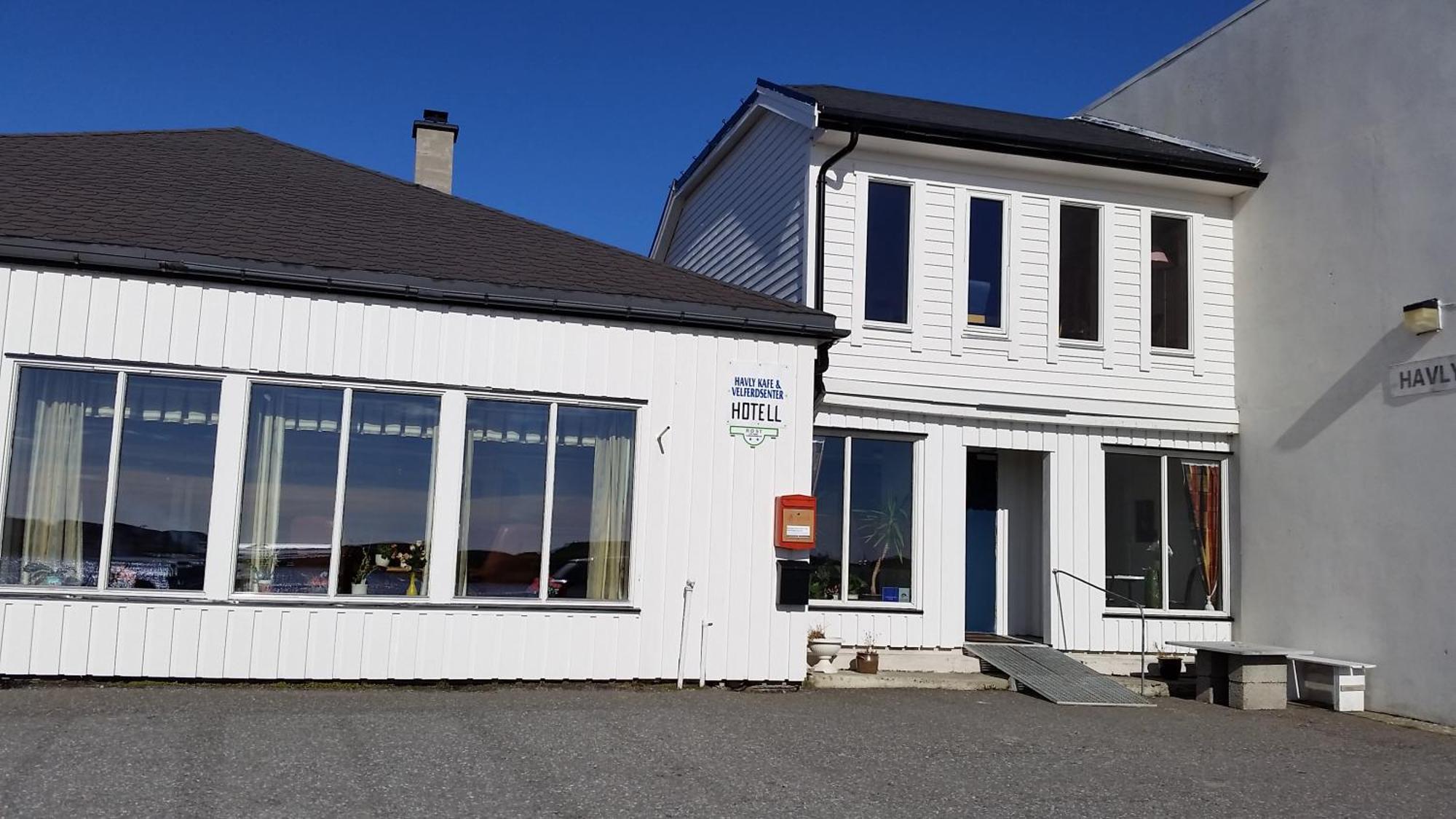 Hotel Fiskarheimen Havly, Røst Esterno foto