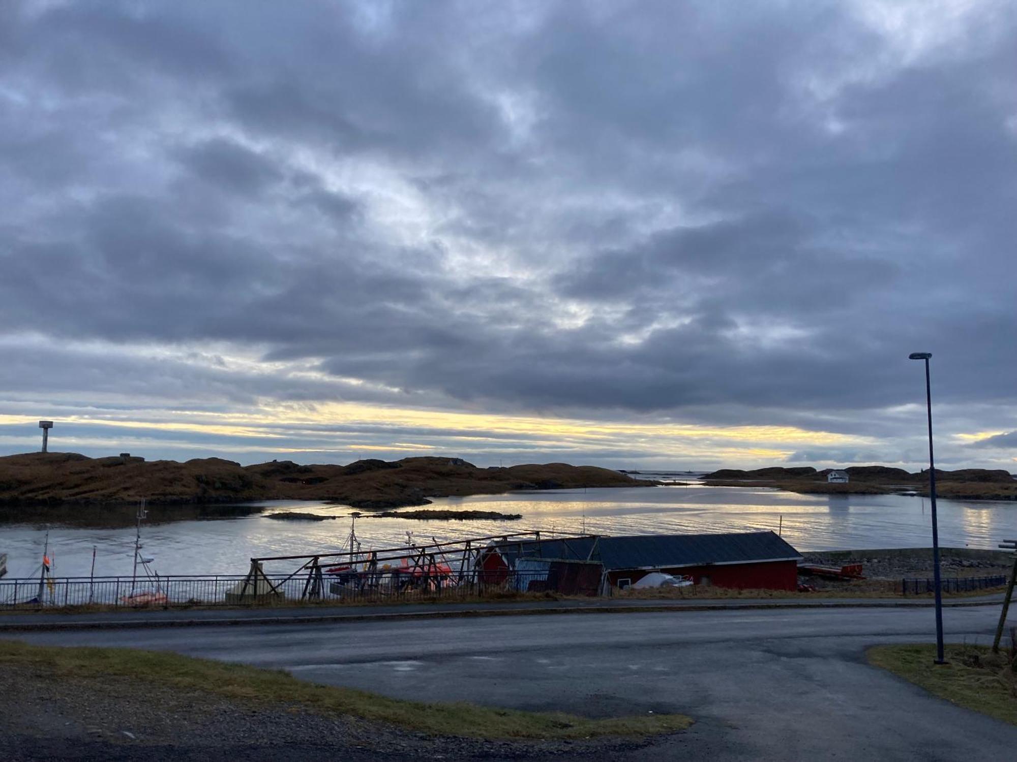 Hotel Fiskarheimen Havly, Røst Esterno foto