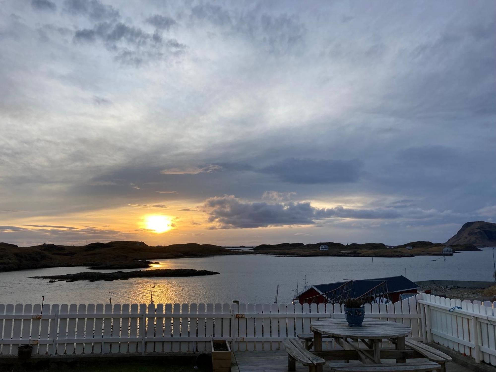 Hotel Fiskarheimen Havly, Røst Esterno foto