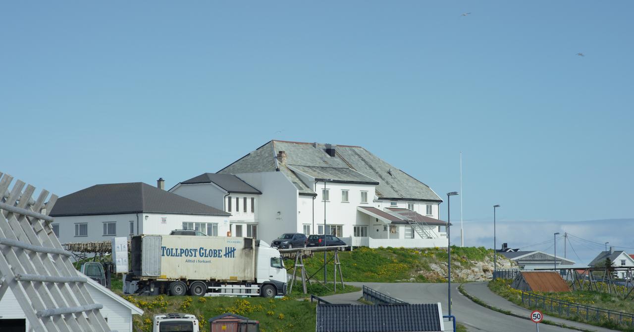 Hotel Fiskarheimen Havly, Røst Esterno foto