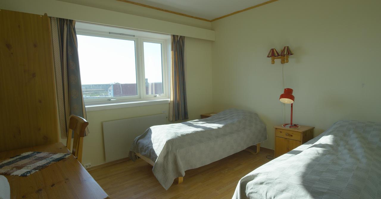 Hotel Fiskarheimen Havly, Røst Esterno foto