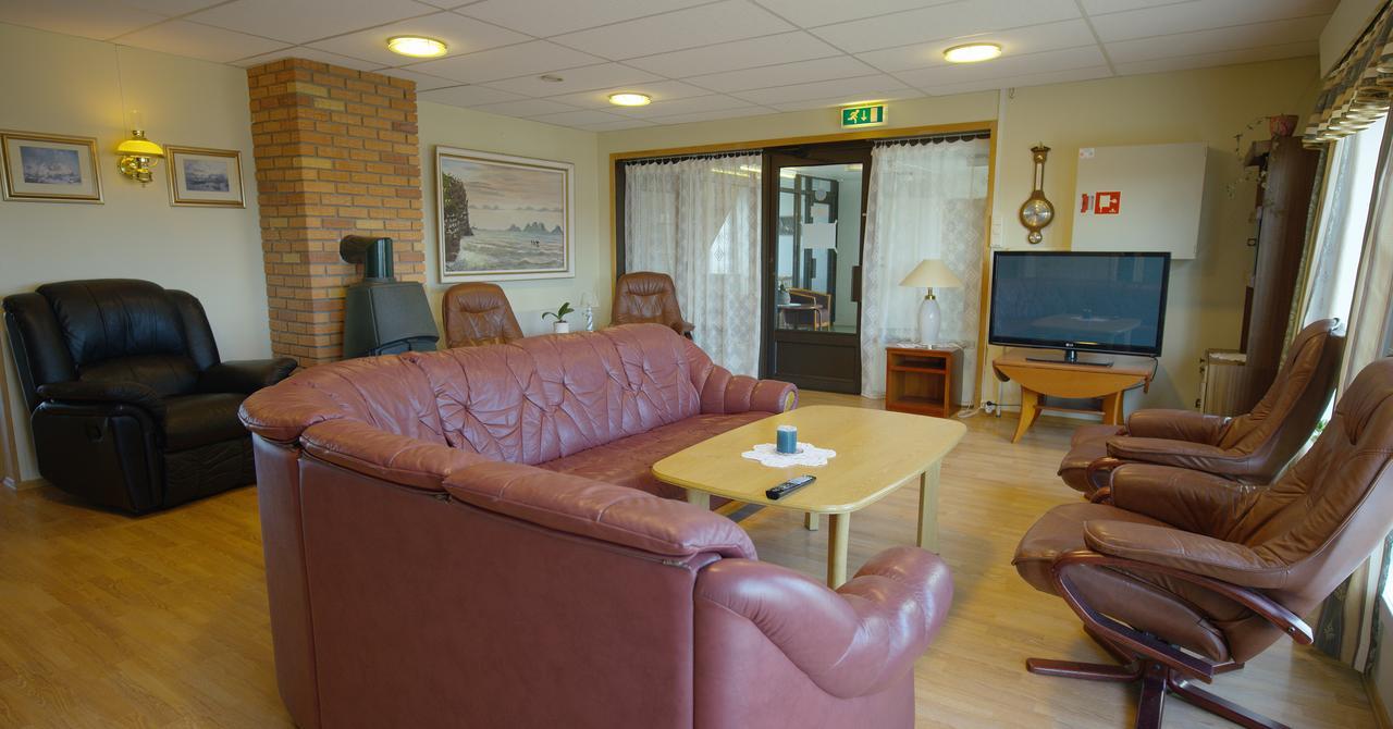 Hotel Fiskarheimen Havly, Røst Esterno foto
